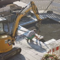 Bild vergrern: Bodenrelief im Bau
