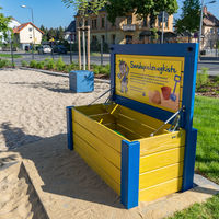 Bild vergrößern: Spielplatz Dr.-Otto-Nuschke-Straße