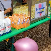 Bild vergrern: Popcorn und Zuckerwatte