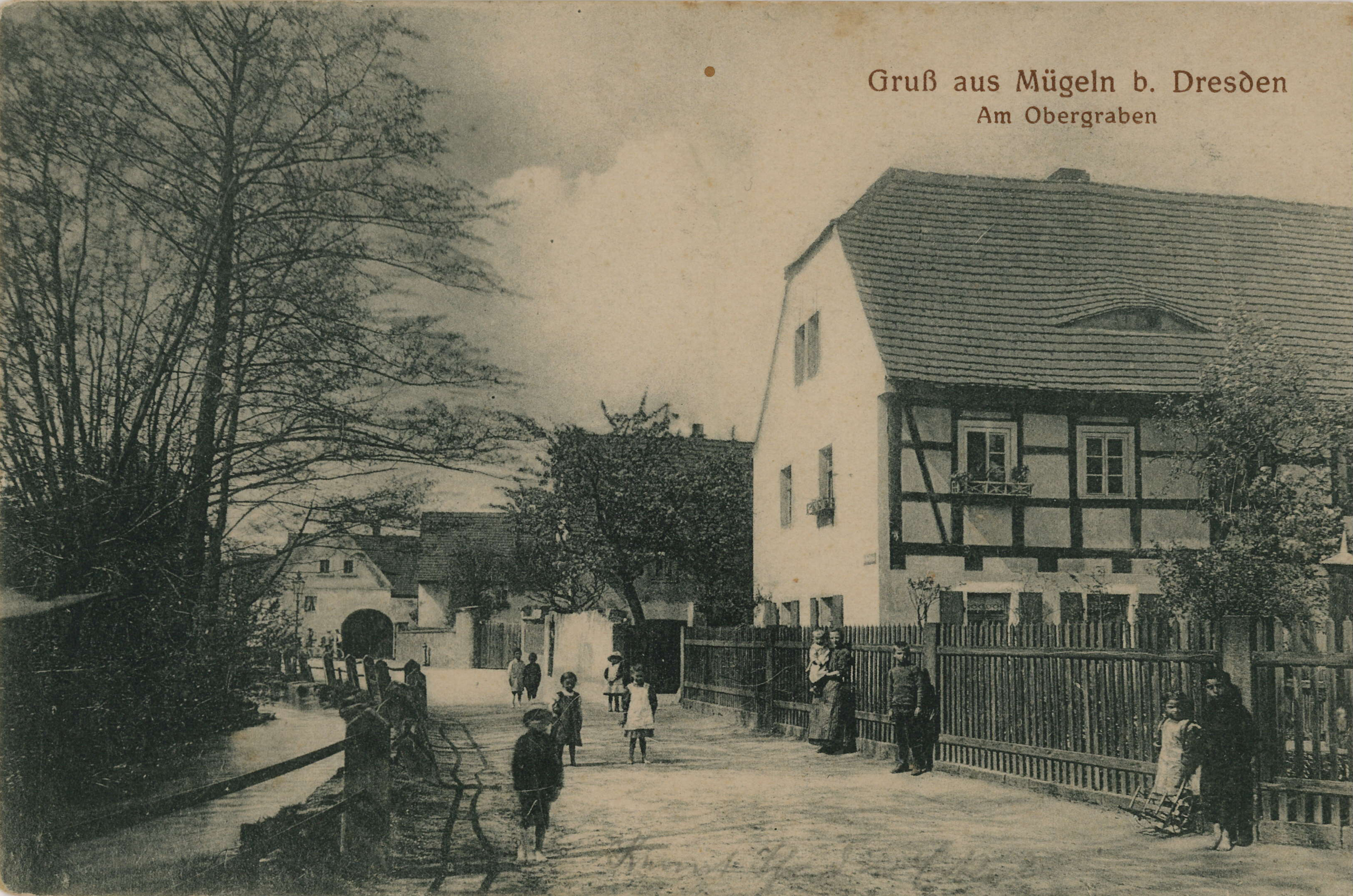 Bild vergrößern: Bildseite einer Ansichtskarte, Motiv: Am Obergraben in südwestliche Richtung, ca. 1915/20, Fotograf: unbekannt
