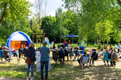 Bild vergr&ouml;&szlig;ern: Heidenauer Kr&auml;uterwiese 